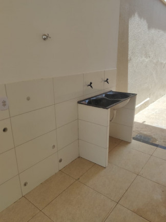 Imagem Casa com 3 Quartos à Venda, 74 m² em Parque Veiga Jardim - Aparecida de Goiânia