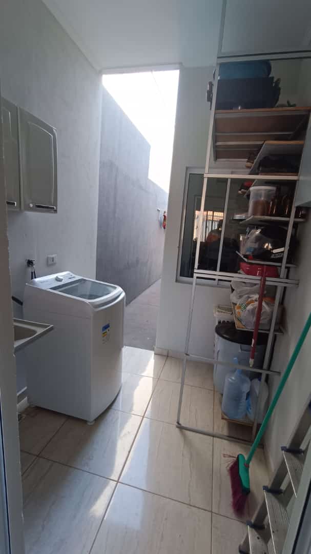 Imagem Casa com 2 Quartos à Venda, 6.075 m² em Jardim Angélica - Três Lagoas Imagem Casa com 2 Quartos à Venda, 6.075 m² em Jardim Angélica - Três Lagoas