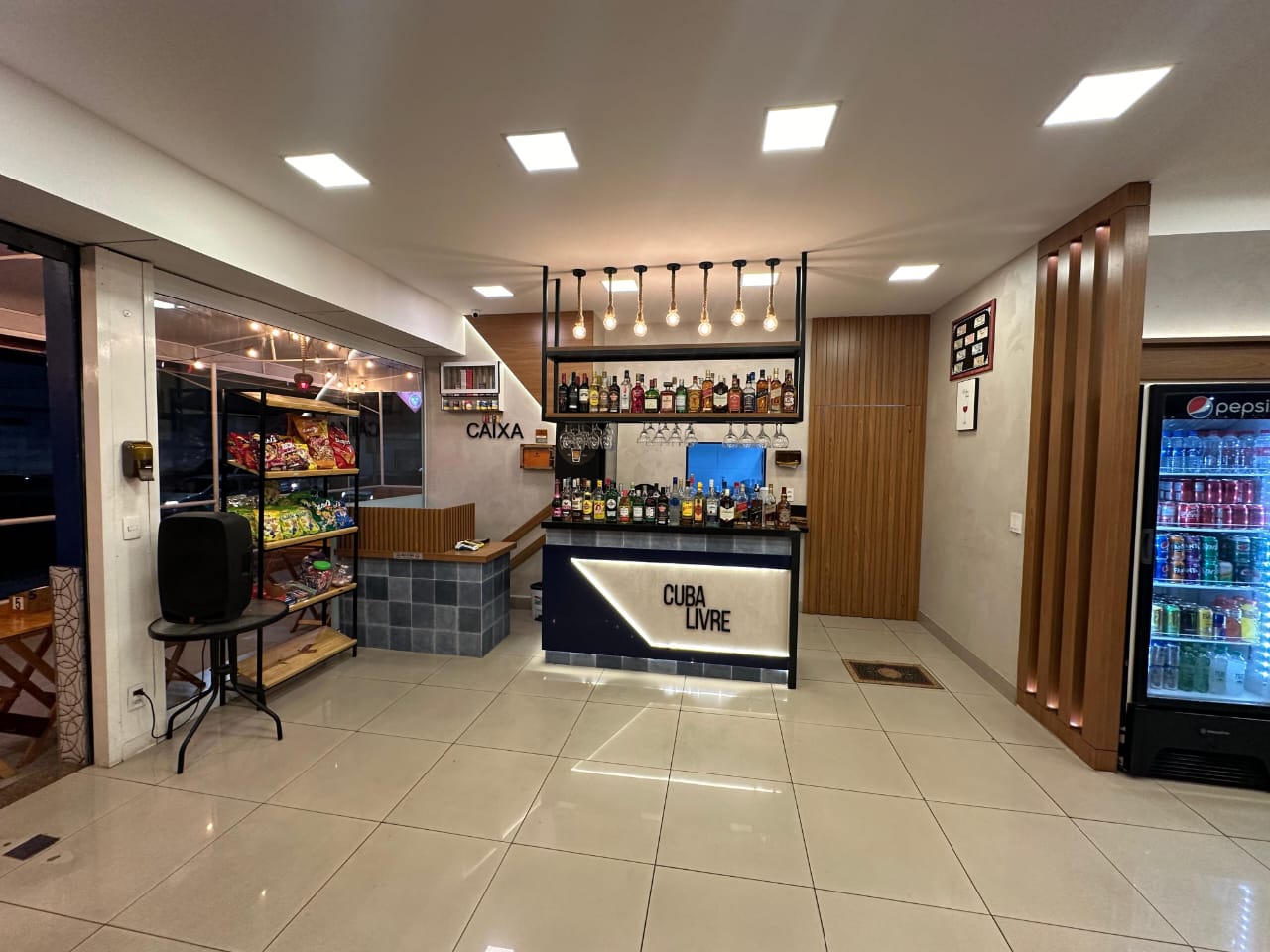 Imagem Ponto Comercial à Venda ou Locação, 325 m²em Praia de Itaparica - Vila Velha Imagem Ponto Comercial à Venda ou Locação, 325 m²em Praia de Itaparica - Vila Velha
