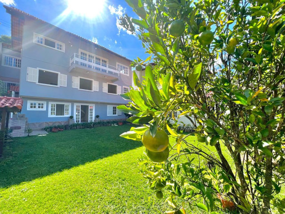 Imagem Casa com 5 Quartos à Venda, 400 m² em Golfe - Teresópolis