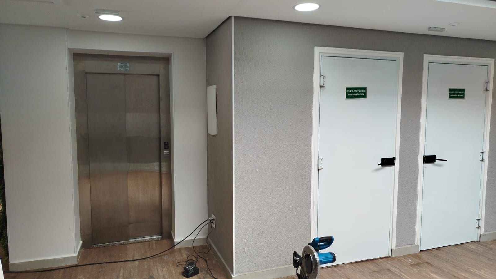 Imagem Apartamento com 2 Quartos à Venda, 60 m² em Campestre - Santo André