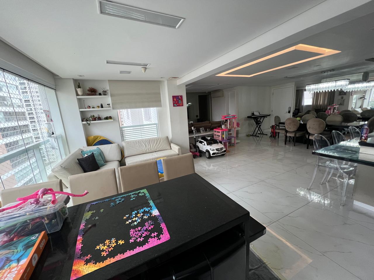 Imagem Apartamento com 3 Quartos à Venda ou Temporada, 134 m²em Aclimação - São Paulo