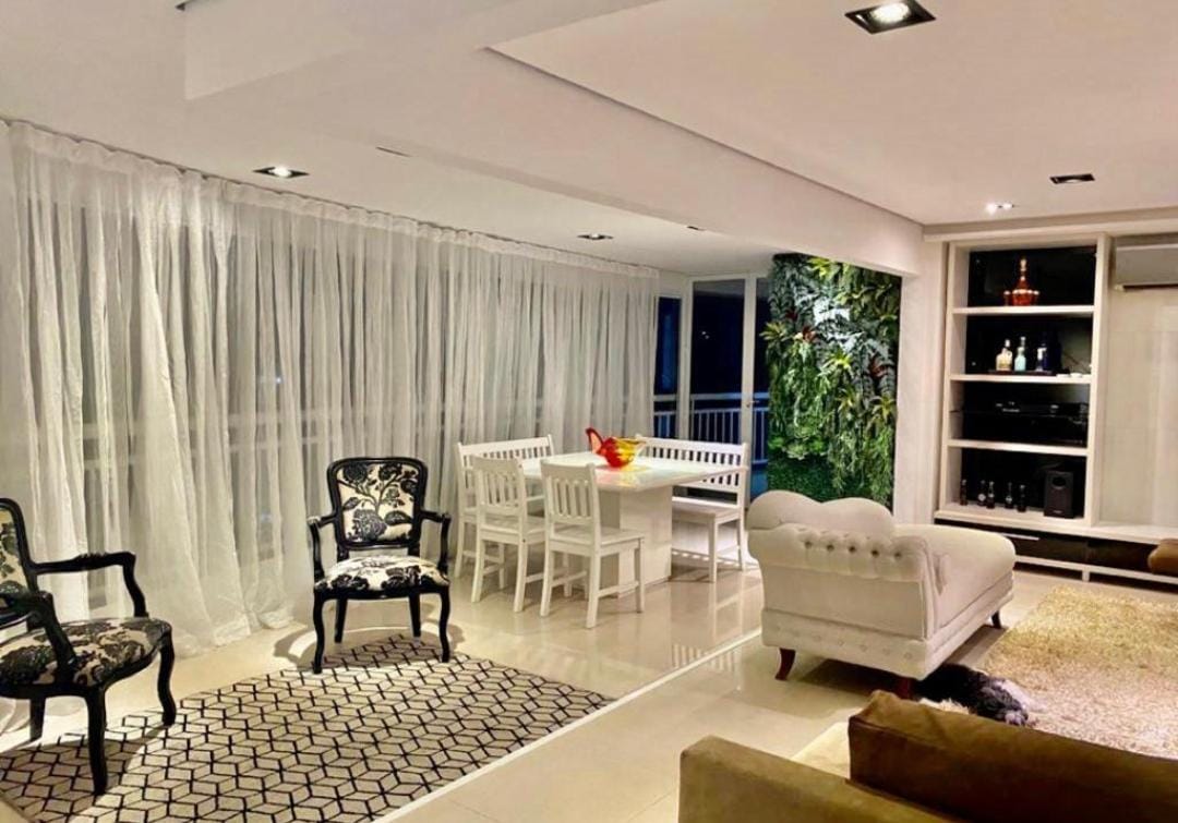 Imagem Apartamento com 5 Quartos à Venda, 350 m²em Meireles - Fortaleza