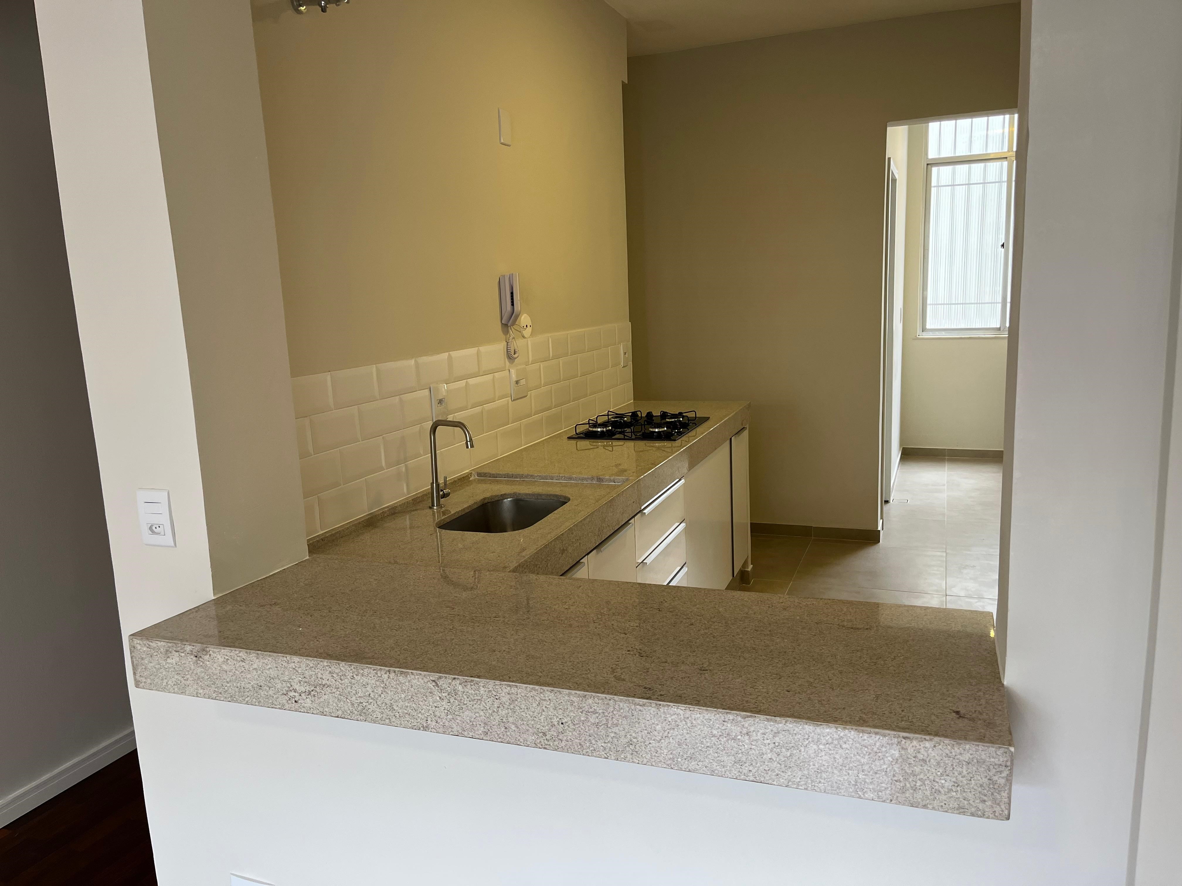 Imagem Apartamento com 2 Quartos à Venda, 80 m² em Ingá - Niterói