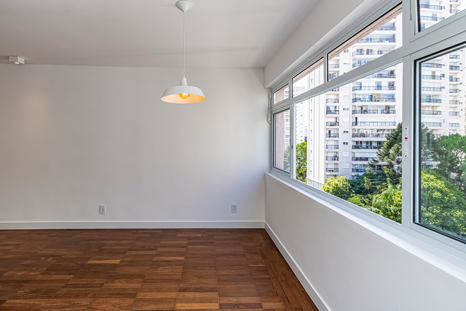 Imagem Apartamento com 2 Quartos à Venda, 97 m²em Bela Vista - São Paulo