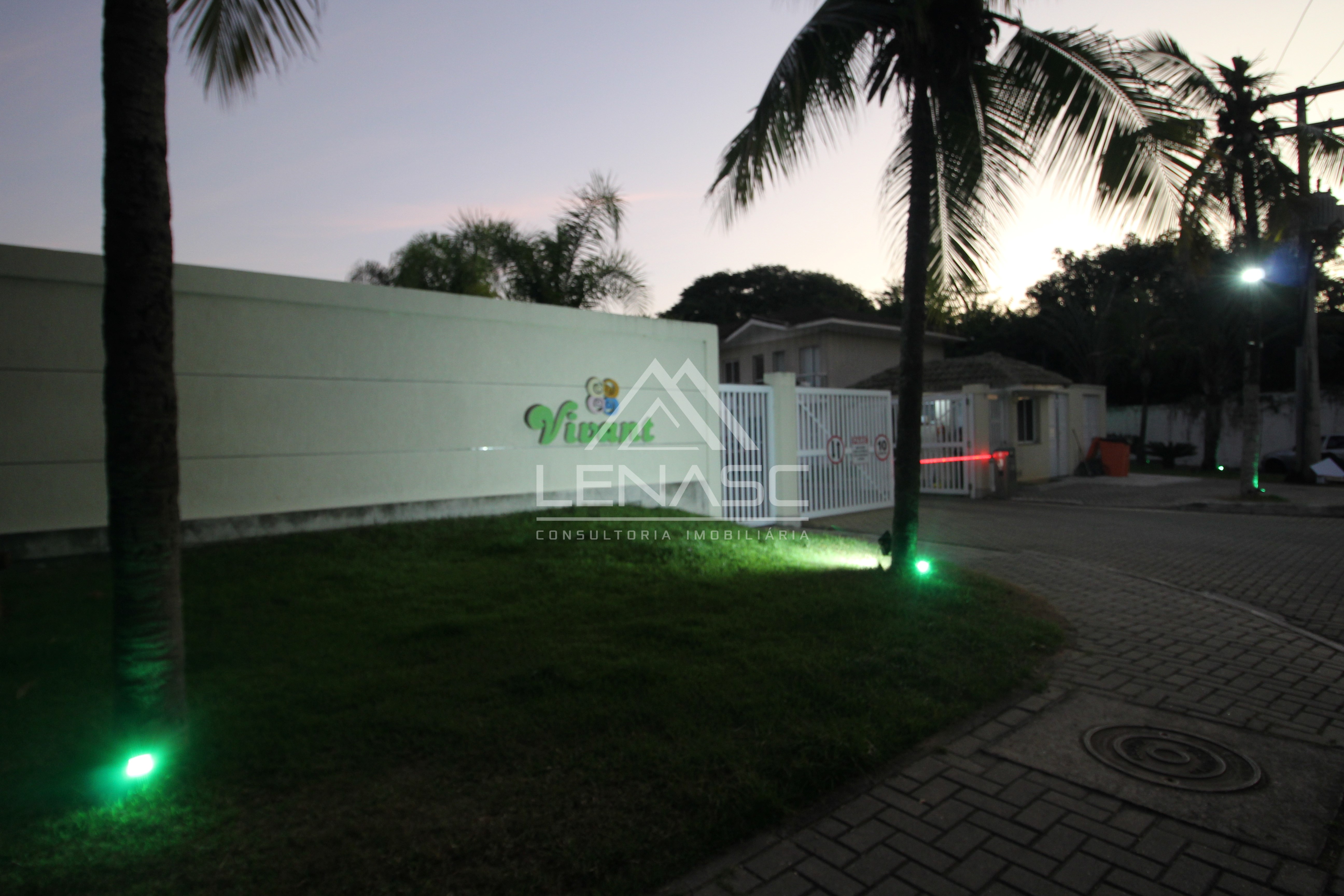 Imagem Casa de Condomínio com 3 Quartos à Venda, 80 m²em Barra Guaratiba - Rio de Janeiro Imagem Casa de Condomínio com 3 Quartos à Venda, 80 m²em Barra Guaratiba - Rio de Janeiro