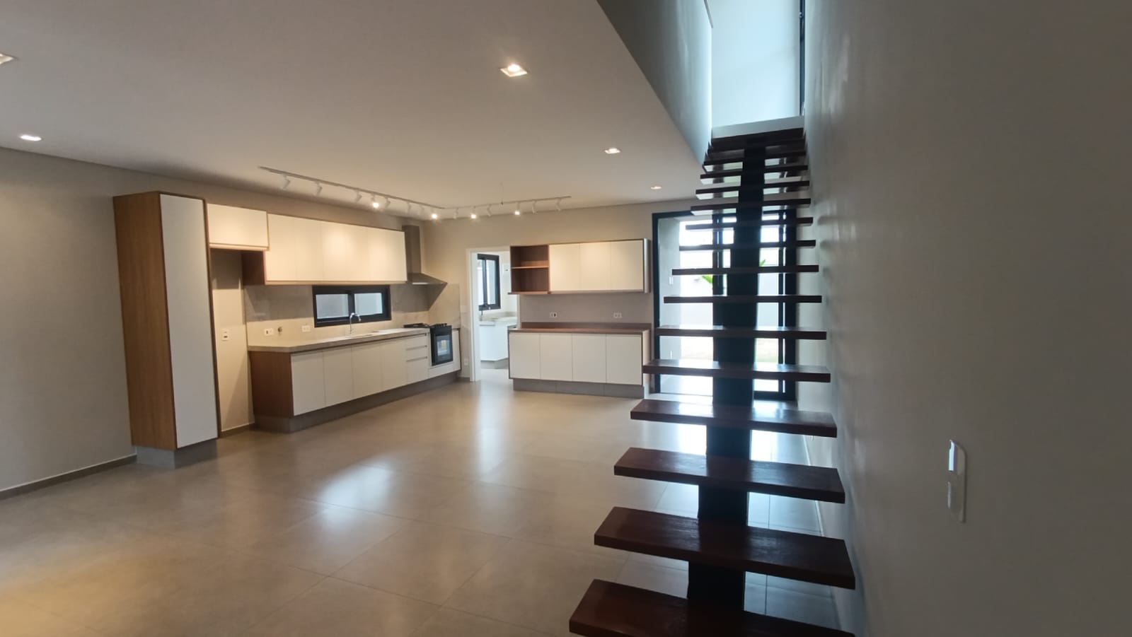 Imagem Casa de Condomínio com 3 Quartos à Venda, 160 m²em Colinas do Castelo - Jaguariúna