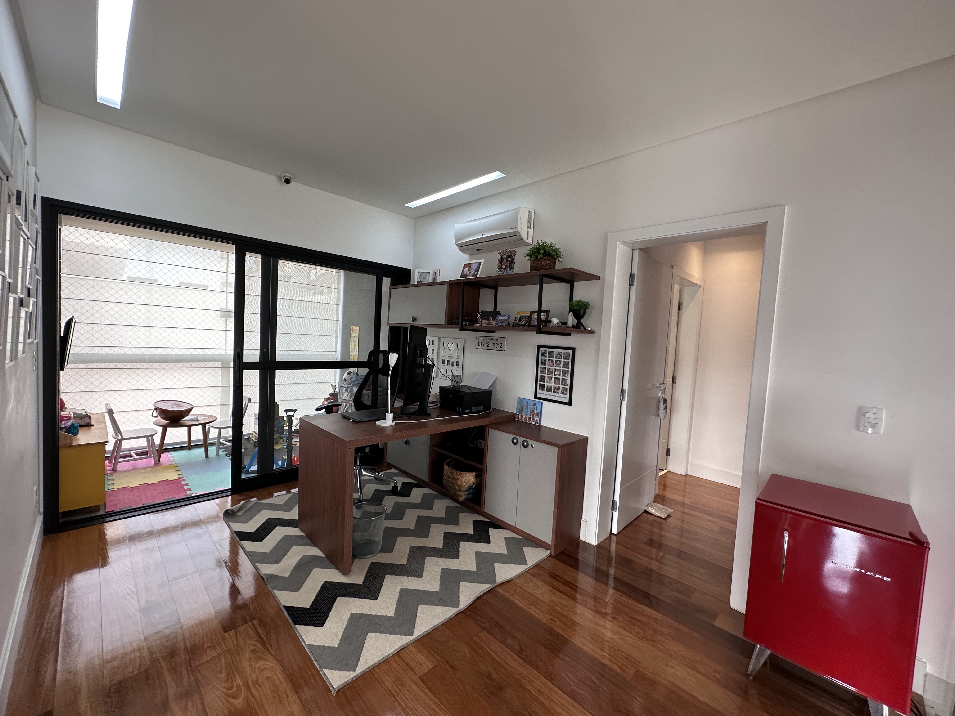 Imagem Sobrado com 4 Quartos à Venda, 395 m²em Jardim Novo Mundo - Jundiaí