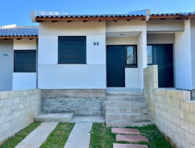Imagem Casa com 2 Quartos à Venda, 44 m² em Nossa Chácara - Gravataí Imagem Casa com 2 Quartos à Venda, 44 m² em Nossa Chácara - Gravataí