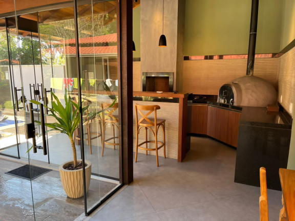 Imagem Casa de Condomínio com 4 Quartos à Venda, 350 m² em Bom Retiro - Teresópolis