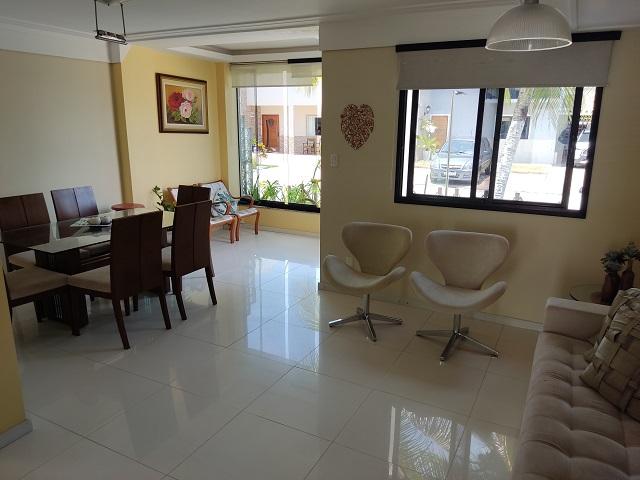 Imagem Casa de Condomínio com 4 Quartos à Venda, 284 m²em Buraquinho - Lauro de Freitas Imagem Casa de Condomínio com 4 Quartos à Venda, 284 m²em Buraquinho - Lauro de Freitas