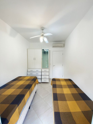 Imagem Apartamento com 3 Quartos para Temporada, 110 m²em Riviera - Bertioga
