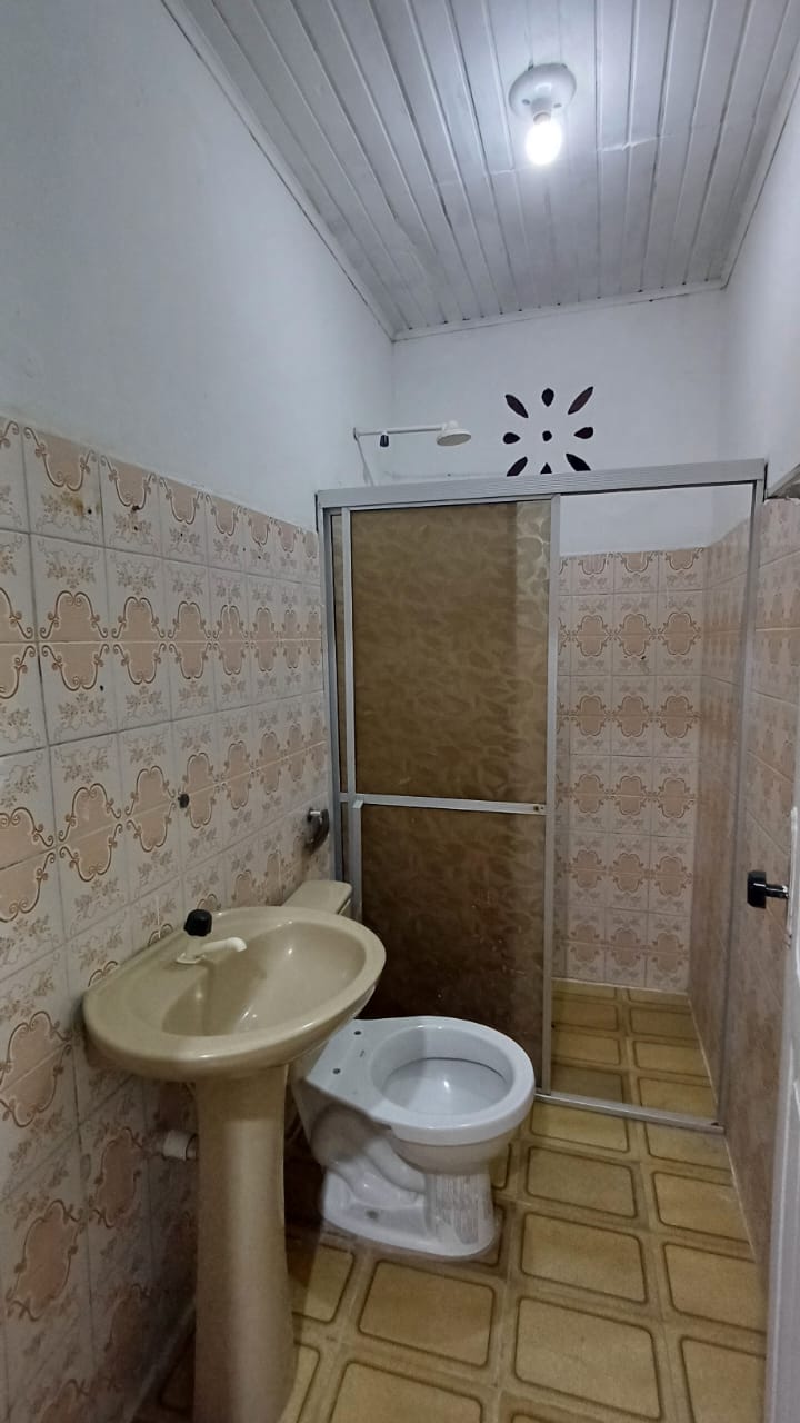 Imagem Casa com 2 Quartos para Alugar, 60 m²em Cidade Nova - Manaus