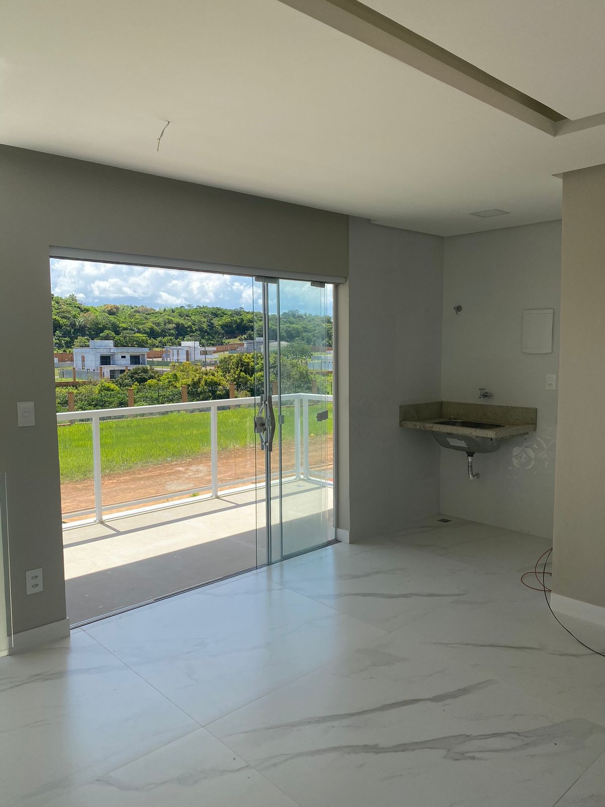 Imagem Casa com 6 Quartos à Venda, 335 m²em Alphaville (abrantes) - CAMAÇARI