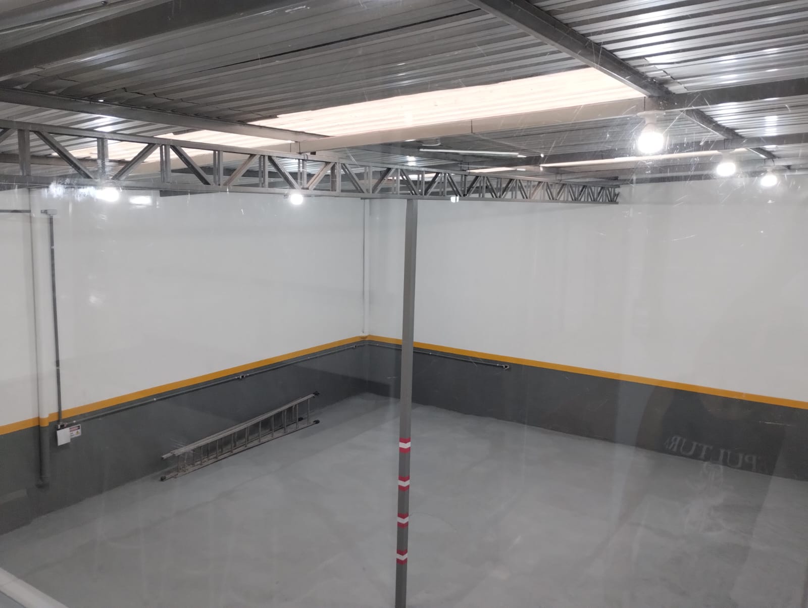 Imagem Galpão à Venda, 195 m²em Vila São Nicolau - São Paulo
