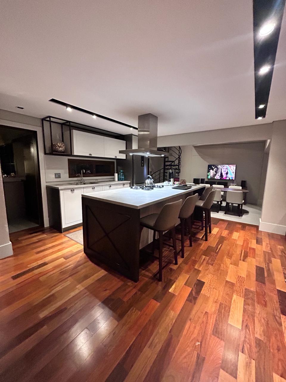 Imagem Casa com 3 Quartos à Venda, 258 m² em Butiatuvinha - Curitiba
