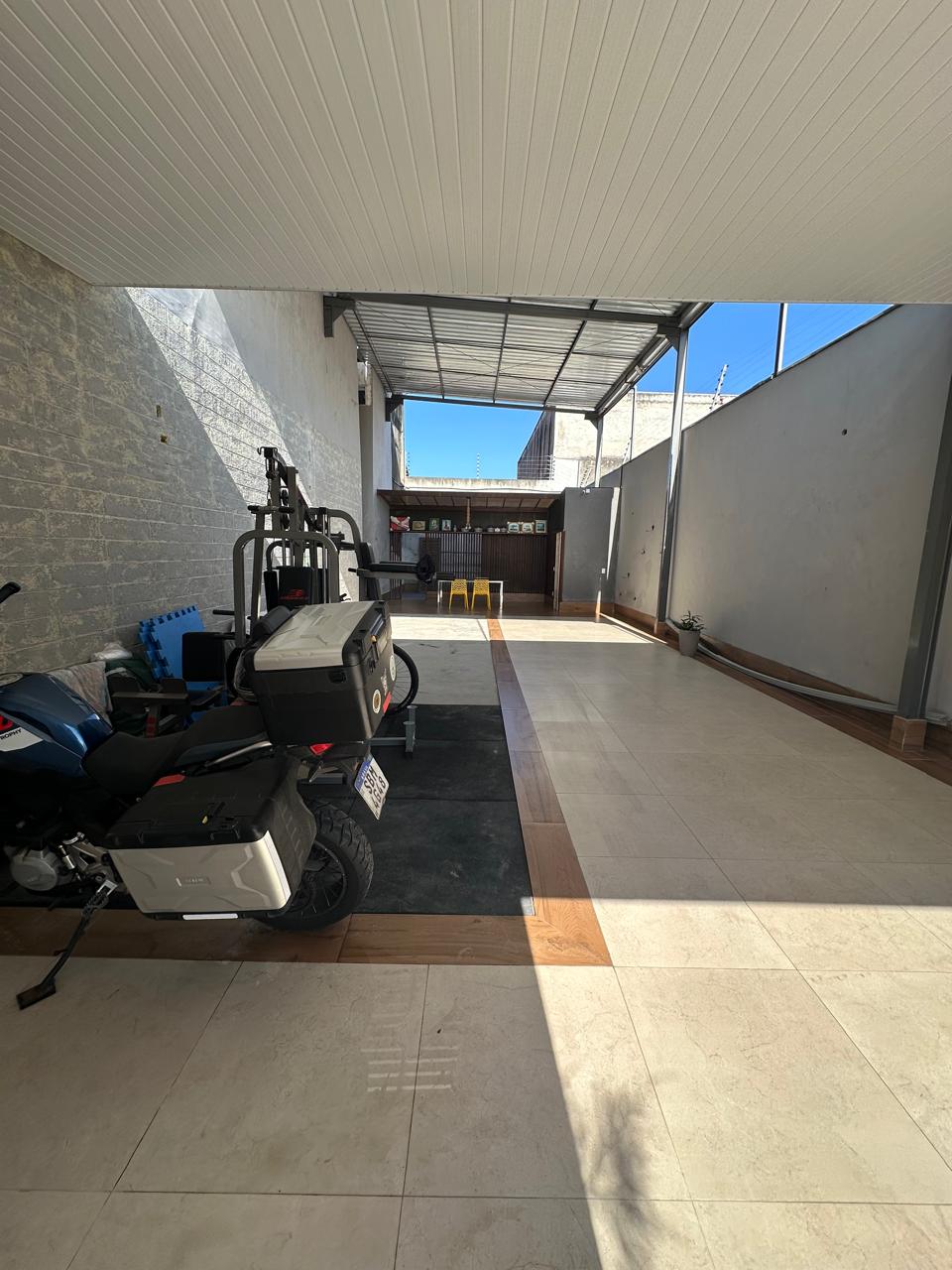 Imagem Casa com 3 Quartos à Venda, 220 m² em Engenheiro Luciano Cavalcante - Fortaleza