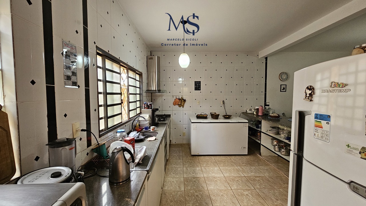 Imagem Casa com 6 Quartos à Venda ou Temporada, 525 m²em Sobradinho - Brasília Imagem Casa com 6 Quartos à Venda ou Temporada, 525 m²em Sobradinho - Brasília