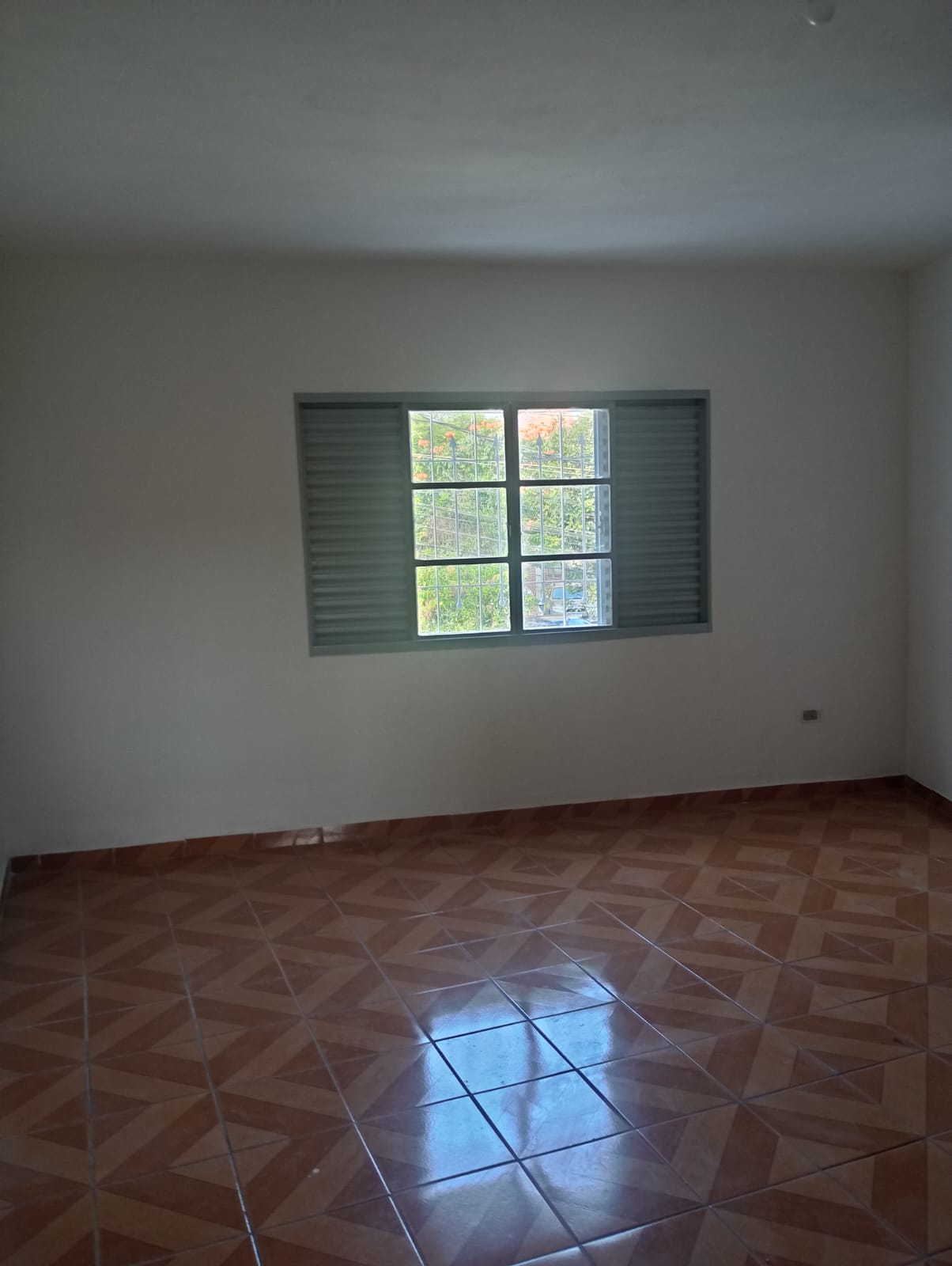 Imagem Casa com 3 Quartos à Venda, 149 m²em Centro - Diadema Imagem Casa com 3 Quartos à Venda, 149 m²em Centro - Diadema