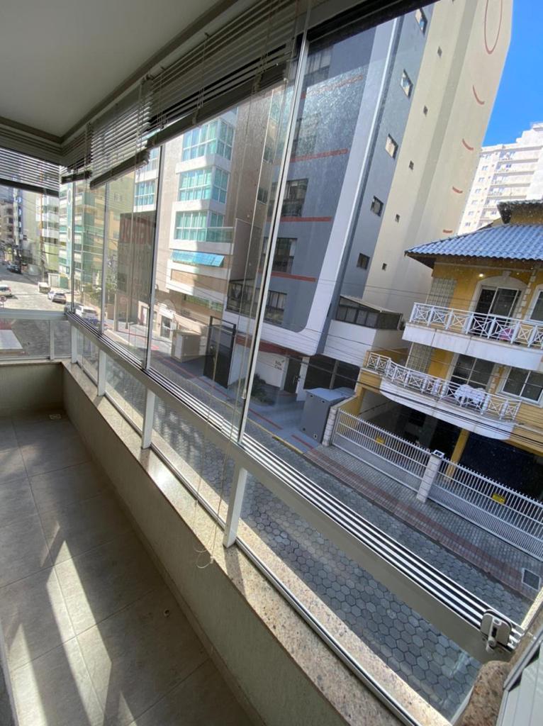 Imagem Apartamento com 3 Quartos à Venda, 274 m²em Meia Praia - Itapema