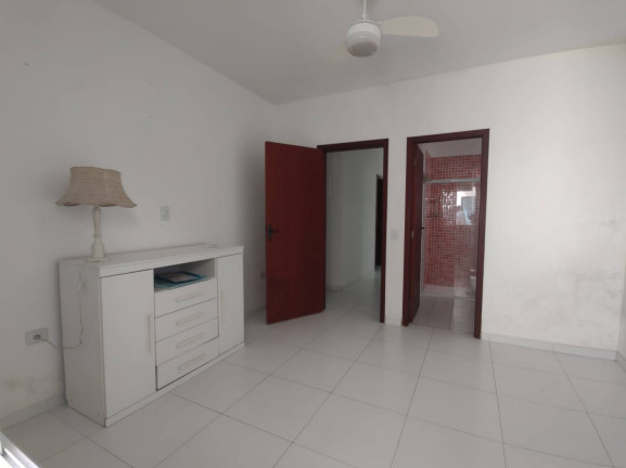 Imagem Casa com 3 Quartos à Venda, 180 m² em Três Marias - Peruíbe Imagem Casa com 3 Quartos à Venda, 180 m² em Três Marias - Peruíbe