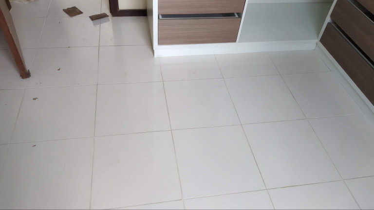 Imagem Apartamento com 3 Quartos para Alugar, 1 m² em Recanto dos Vinhais - São Luís