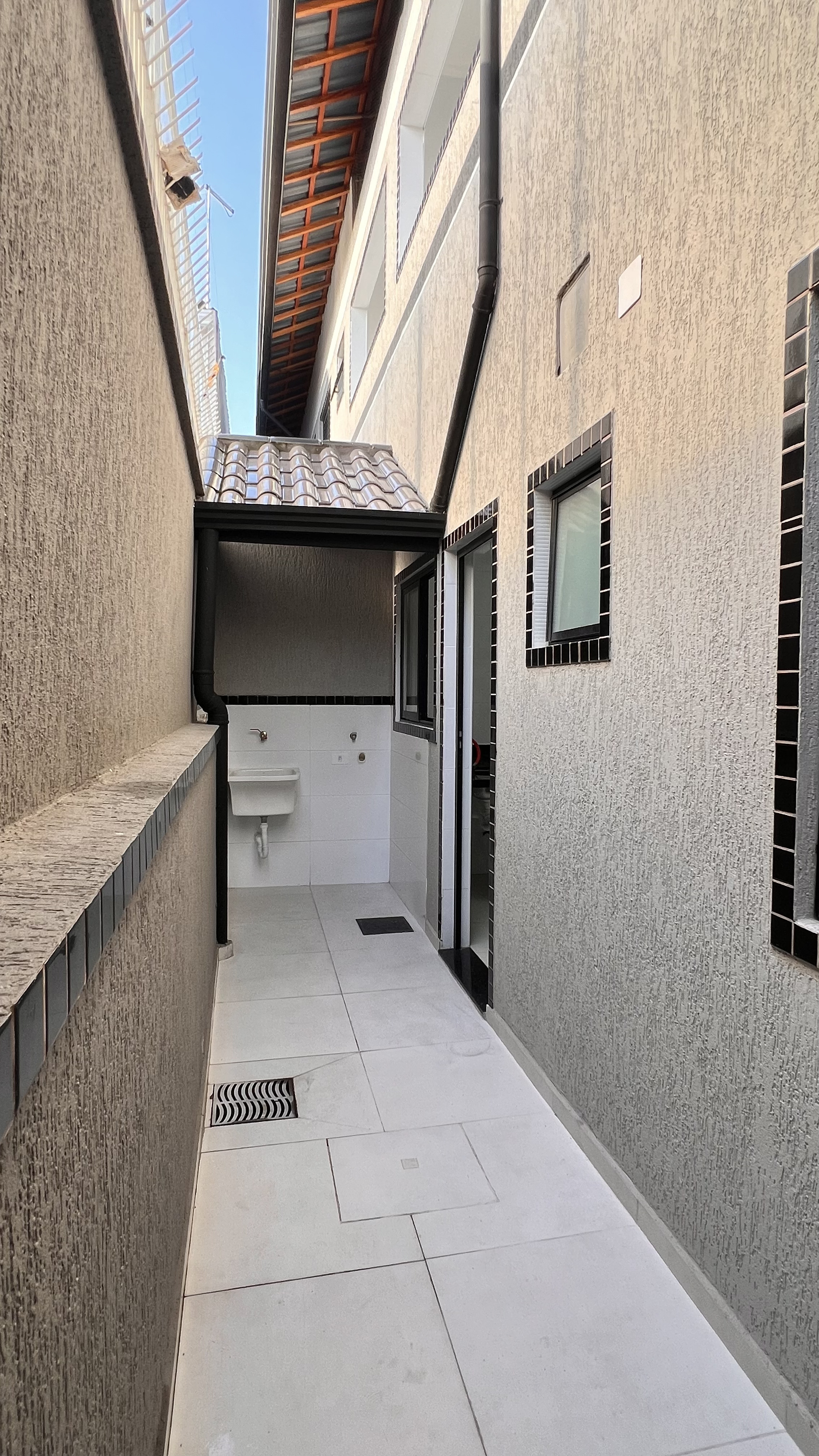 Imagem Casa de Condomínio com 2 Quartos à Venda ou Temporada, 48 m²em Maracanã - Praia Grande Imagem Casa de Condomínio com 2 Quartos à Venda ou Temporada, 48 m²em Maracanã - Praia Grande