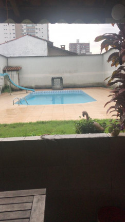 Casa com 3 Quartos à Venda, 340 m² em Guilhermina - Praia Grande