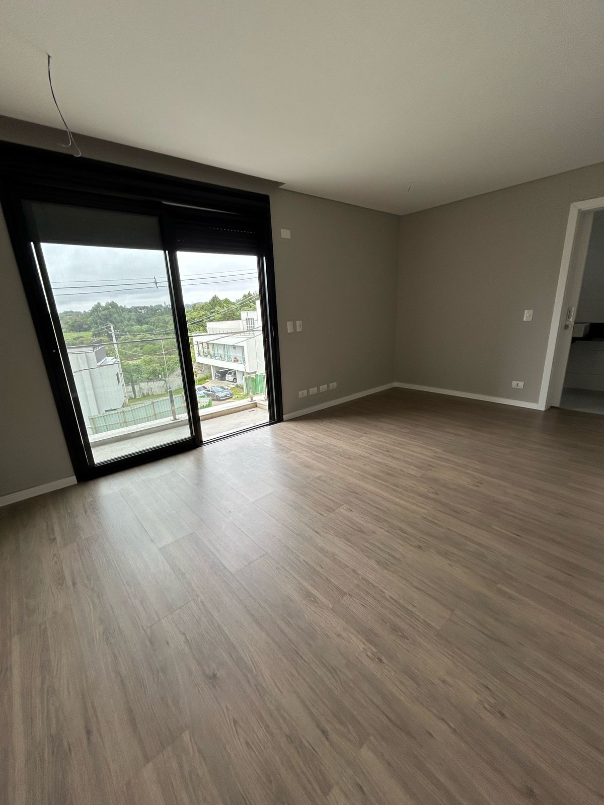 Imagem Casa de Condomínio com 3 Quartos à Venda, 214 m² em Santa Cândida - Curitiba