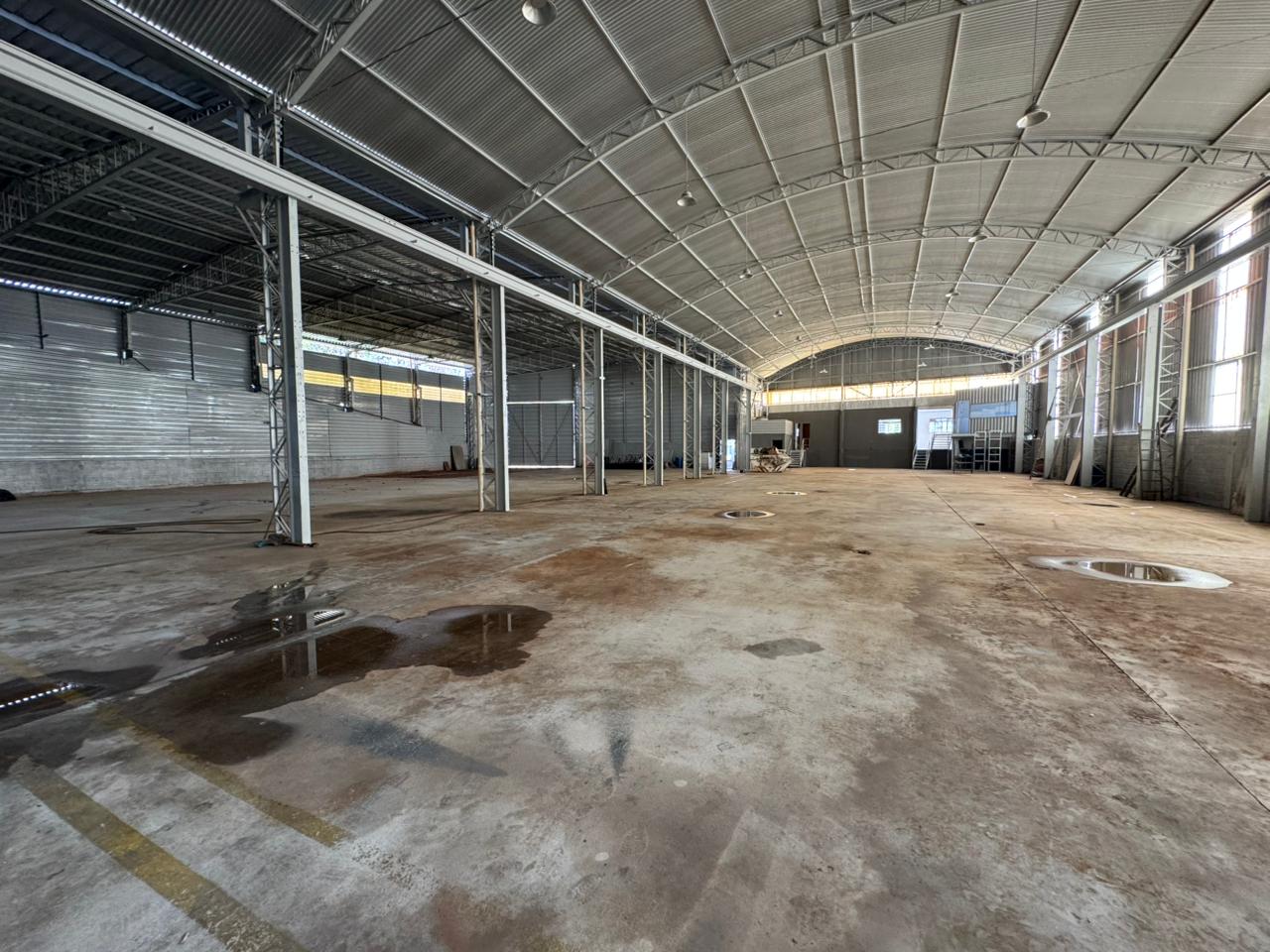 Imagem Galpão à Venda ou Locação, 2.128 m² em Guaxinduva - Atibaia Imagem Galpão à Venda ou Locação, 2.128 m² em Guaxinduva - Atibaia