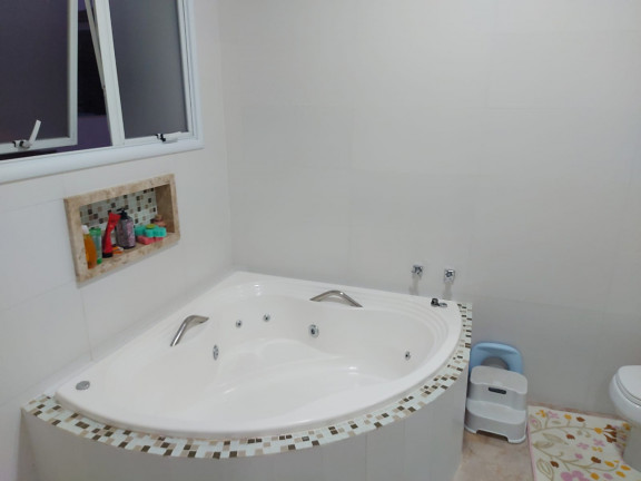 Imagem Casa de Condomínio com 3 Quartos à Venda, 220 m² em Cajuru do Sul - Sorocaba