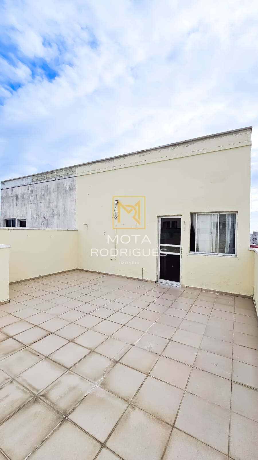 Imagem Casa de Condomínio com 3 Quartos à Venda, 120 m² em Engenheiro Luciano Cavalcante - Fortaleza Imagem Casa de Condomínio com 3 Quartos à Venda, 120 m² em Engenheiro Luciano Cavalcante - Fortaleza
