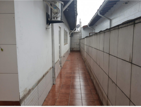Imagem Casa com 3 Quartos à Venda, 180 m² em Caiçara - Praia Grande Imagem Casa com 3 Quartos à Venda, 180 m² em Caiçara - Praia Grande
