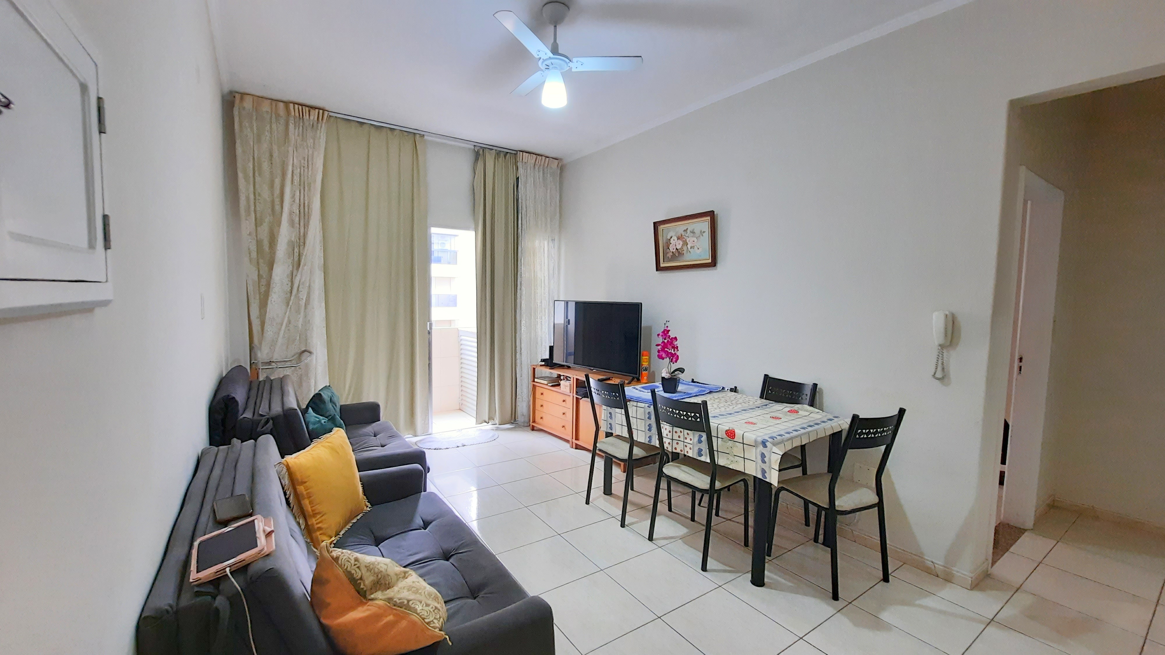 Apartamento com 1 Quarto para Alugar, 68 m²em Gonzaga - Santos