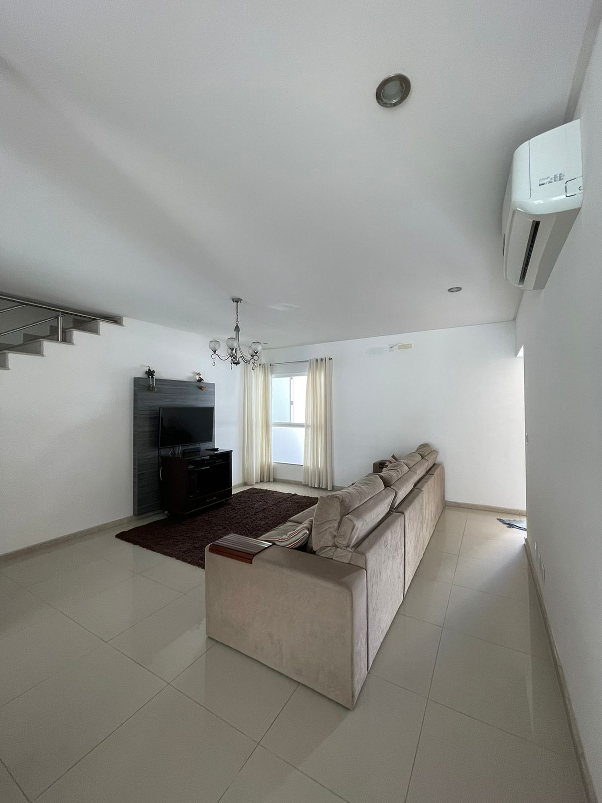 Imagem Casa com 3 Quartos à Venda ou Temporada, 202 m²em Praia dos Amores - Balneário Camboriú Imagem Casa com 3 Quartos à Venda ou Temporada, 202 m²em Praia dos Amores - Balneário Camboriú