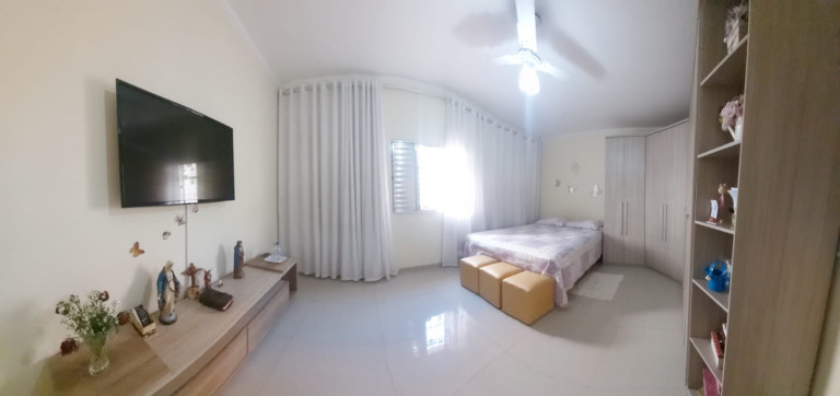 Imagem Sobrado com 3 Quartos à Venda, 210 m² em Parque Císper - São Paulo