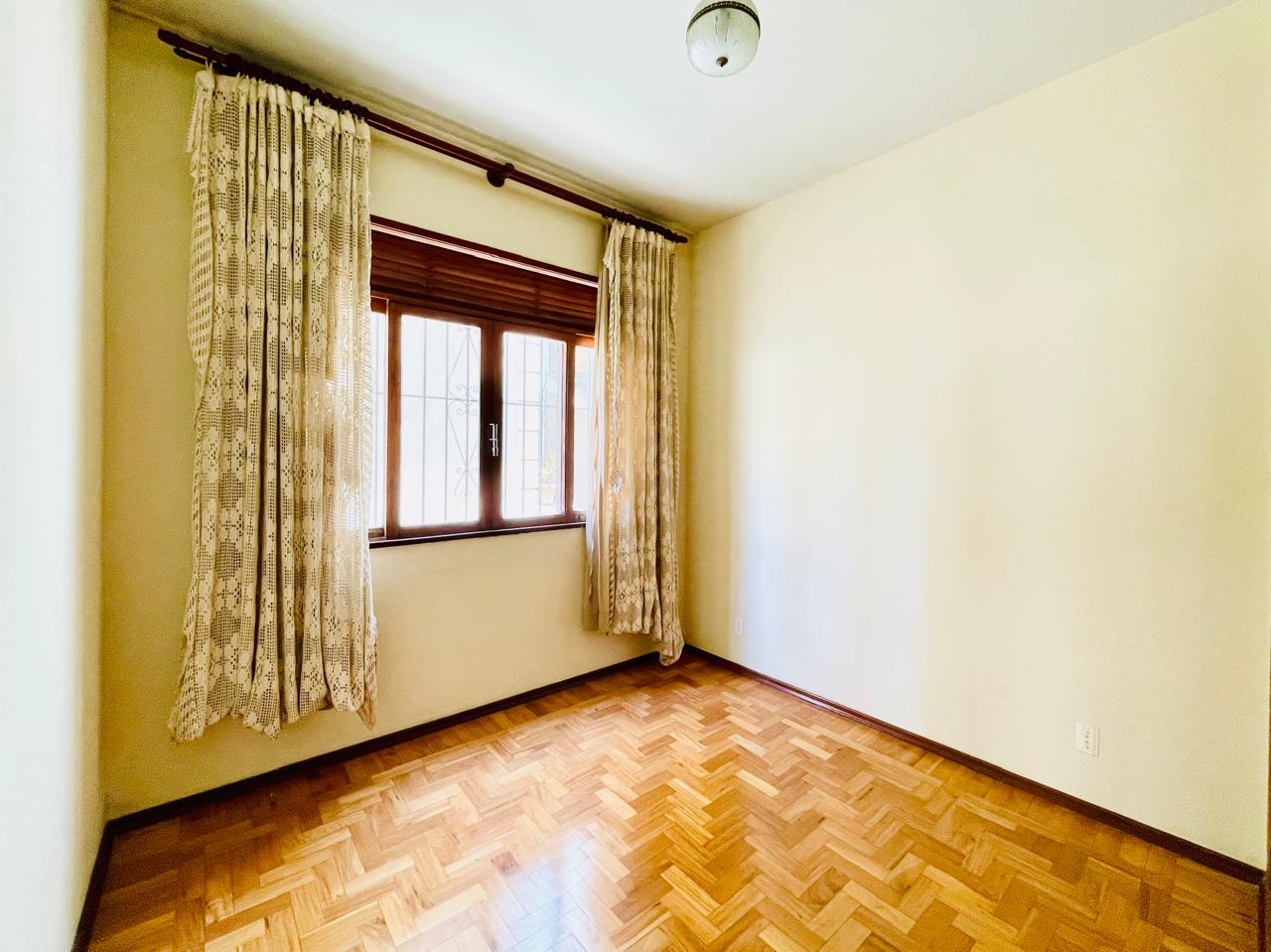 Imagem Apartamento com 1 Quarto à Venda, 45 m²em Várzea - Teresópolis