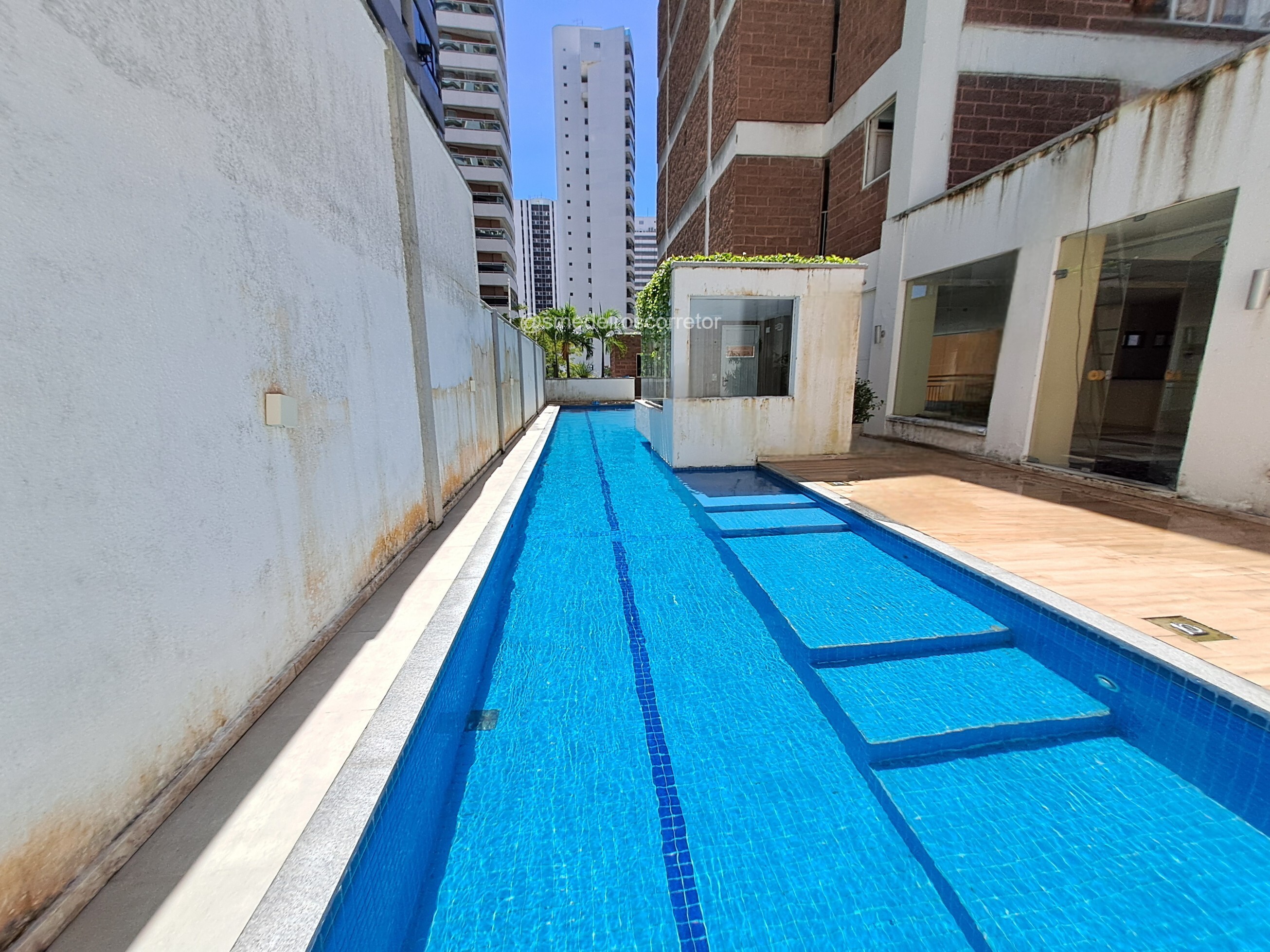 Imagem Loft com 2 Quartos à Venda, 80 m²em Meireles - Fortaleza