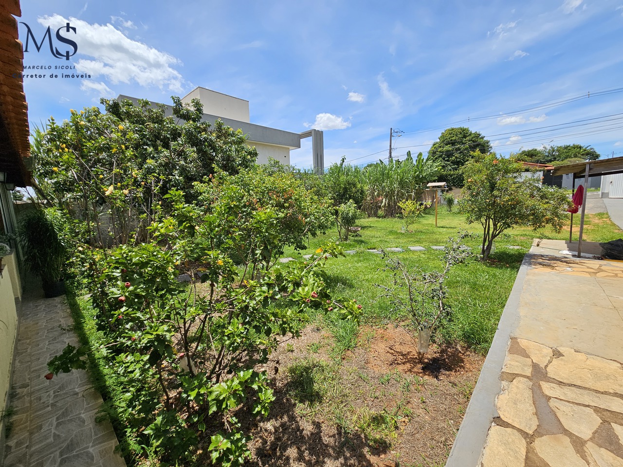 Imagem Terreno à Venda, 745 m²em Setor Habitacional Taquari (Lago Norte) - Brasília Imagem Terreno à Venda, 745 m²em Setor Habitacional Taquari (Lago Norte) - Brasília