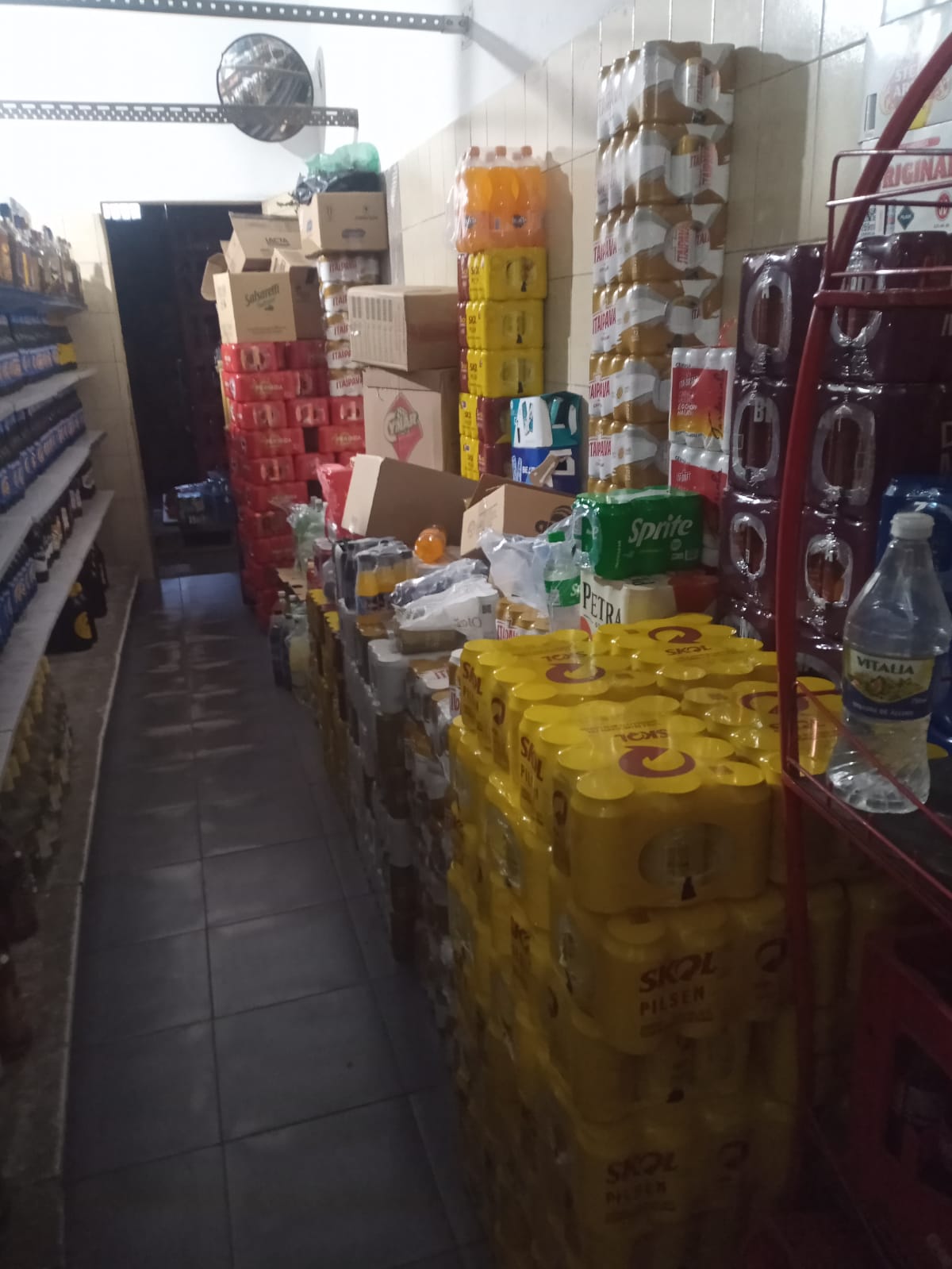 Imagem Galpão à Venda ou Locação, 100 m²em Jardim Santa Cecília - Guarulhos Imagem Galpão à Venda ou Locação, 100 m²em Jardim Santa Cecília - Guarulhos