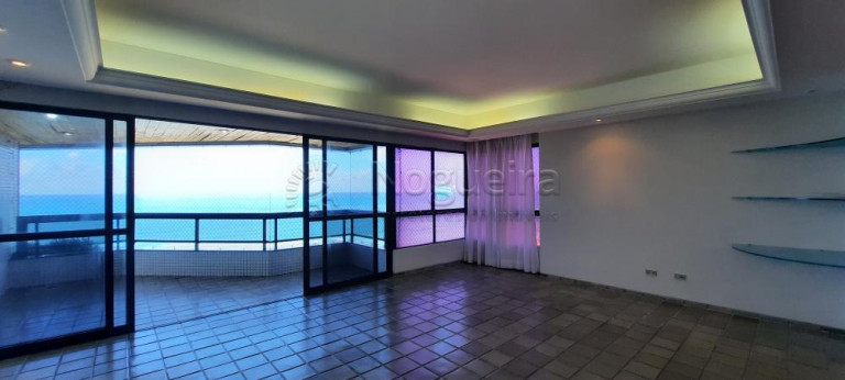 Apartamento com 4 Quartos à Venda,  em Candeias - Jaboatão dos Guararapes