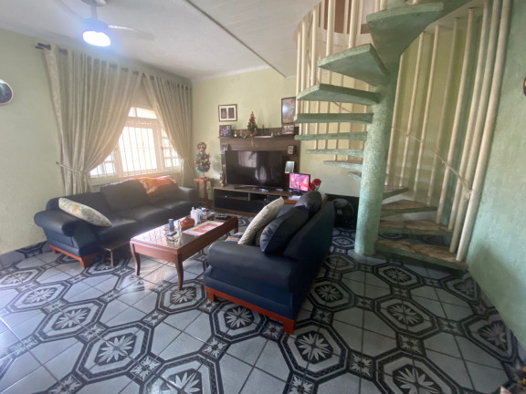 Imagem Casa com 3 Quartos à Venda, 300 m² em Solemar - Praia Grande
