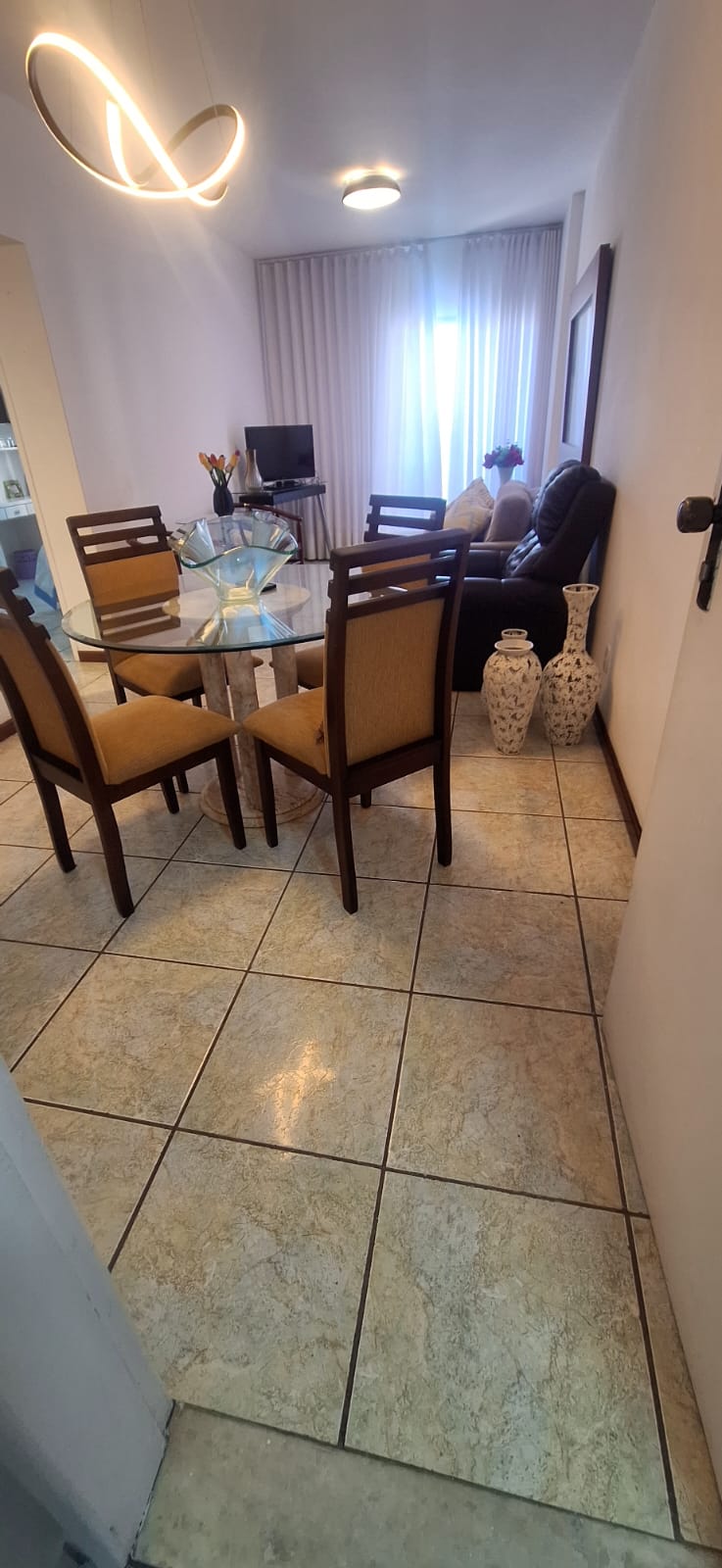 Imagem Apartamento com 2 Quartos à Venda, 73 m² em Itapuã - Vila Velha Imagem Apartamento com 2 Quartos à Venda, 73 m² em Itapuã - Vila Velha