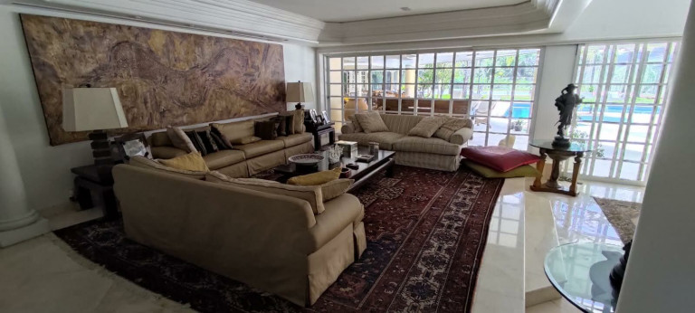 Imagem Casa de Condomínio com 5 Quartos à Venda, 1.008 m² em Barra da Tijuca - Rio de Janeiro Imagem Casa de Condomínio com 5 Quartos à Venda, 1.008 m² em Barra da Tijuca - Rio de Janeiro