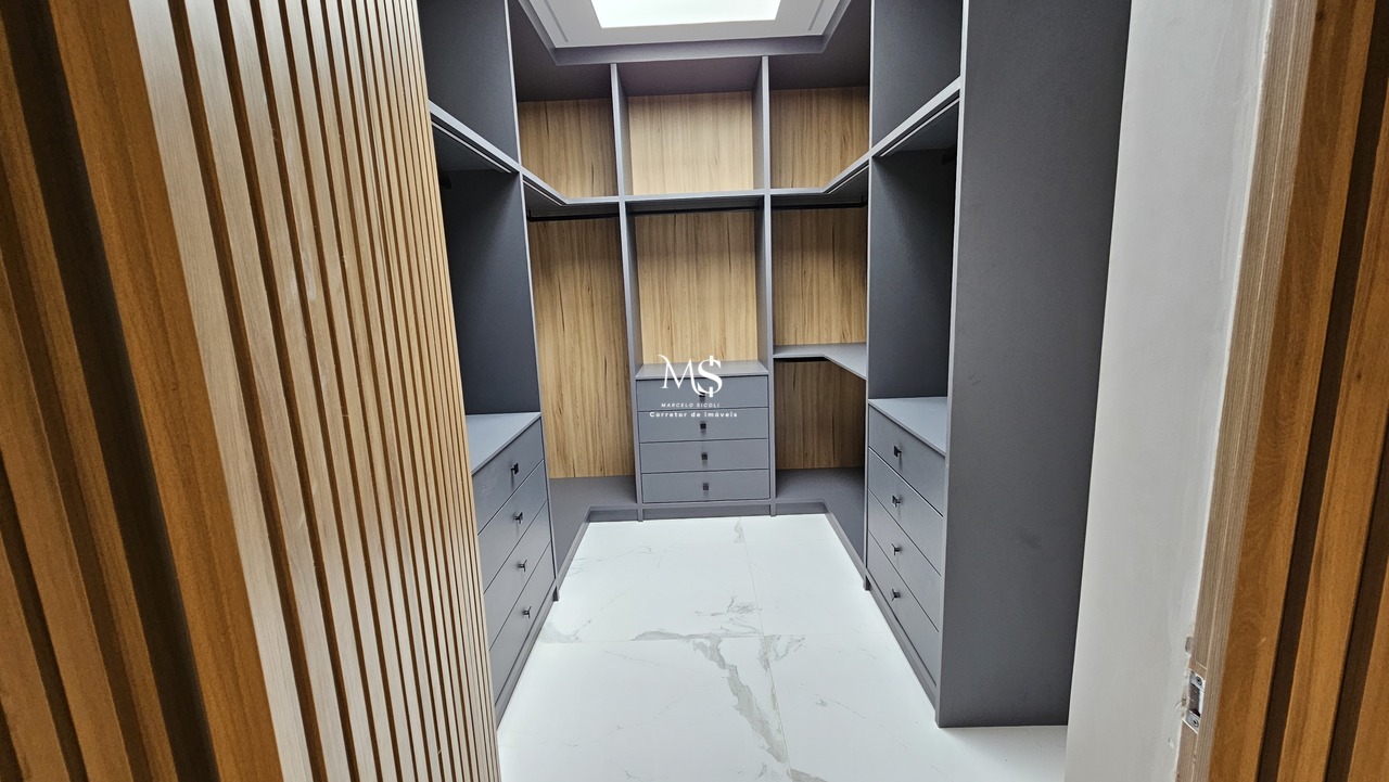 Imagem Casa de Condomínio com 4 Quartos à Venda, 600 m²em Setor Habitacional Vicente Pires - Brasília Imagem Casa de Condomínio com 4 Quartos à Venda, 600 m²em Setor Habitacional Vicente Pires - Brasília