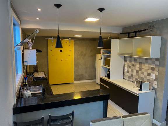 Imagem Casa com 3 Quartos à Venda,  em Iucas - Teresópolis