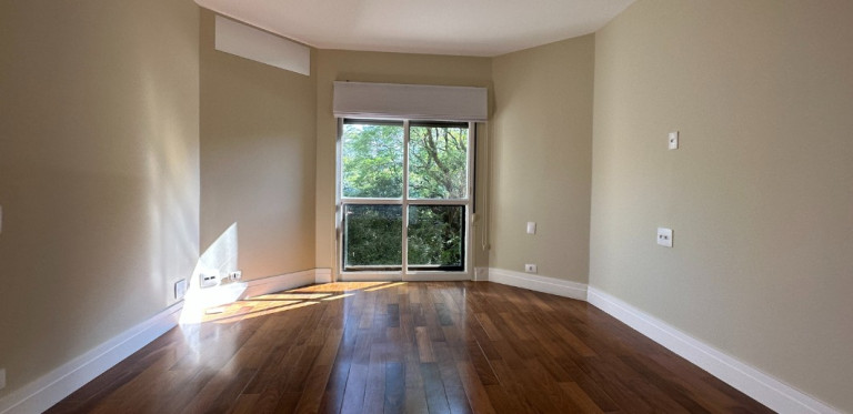 Imagem Apartamento com 4 Quartos à Venda ou Locação, 284 m² em Jardim Europa - São Paulo Imagem Apartamento com 4 Quartos à Venda ou Locação, 284 m² em Jardim Europa - São Paulo