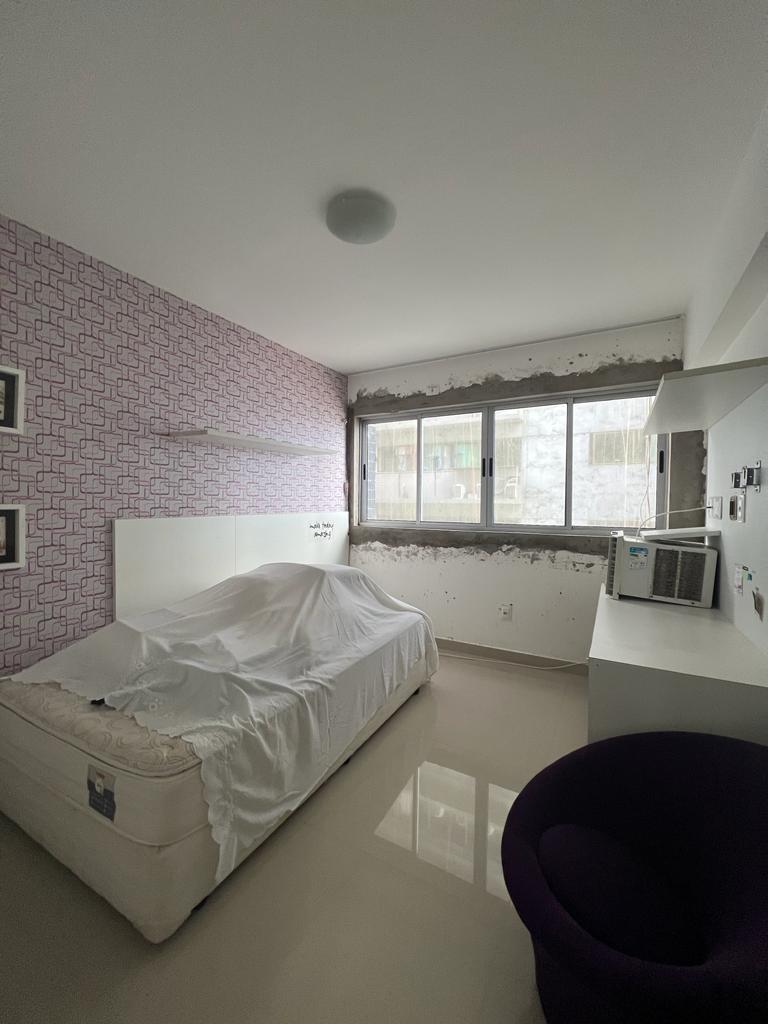 Imagem Apartamento com 4 Quartos à Venda, 150 m²em Boa Viagem - Recife
