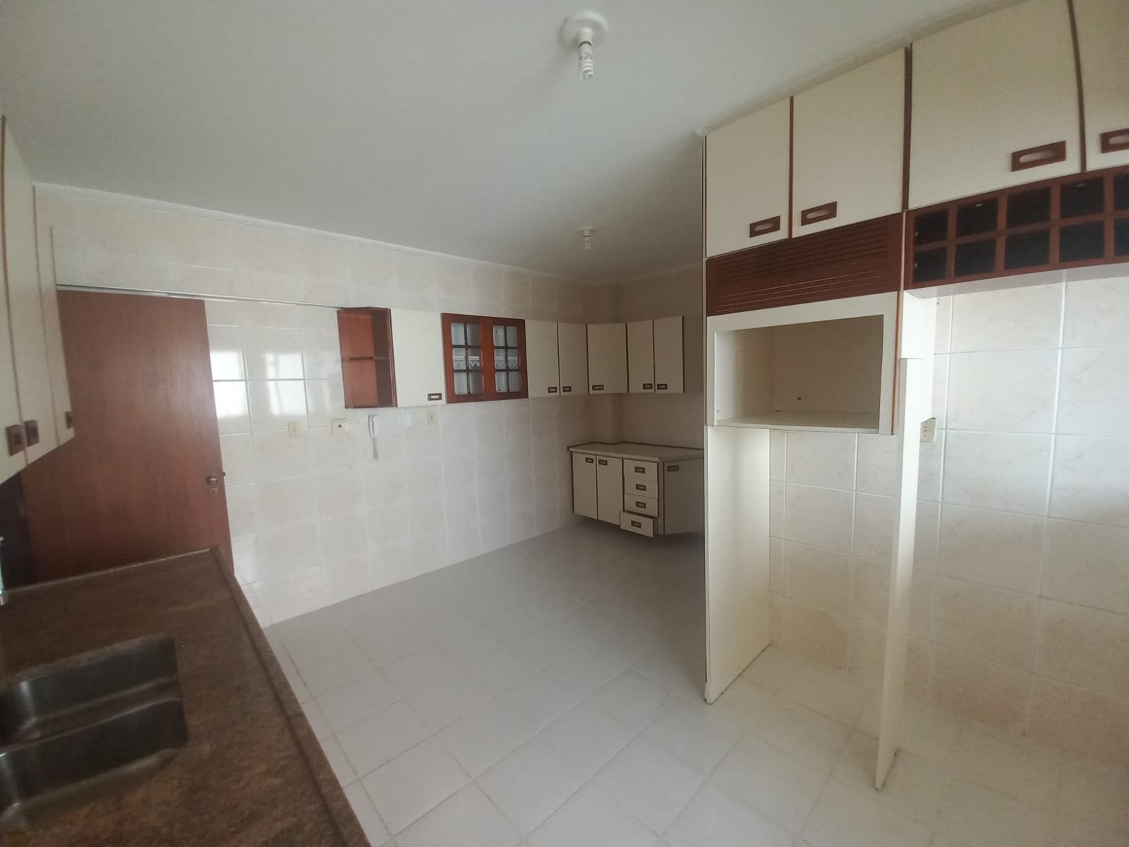 Imagem Apartamento com 3 Quartos à Venda, 132 m²em Cambuí - Campinas Imagem Apartamento com 3 Quartos à Venda, 132 m²em Cambuí - Campinas