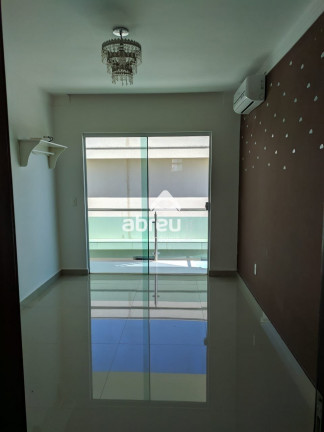 Imagem Casa de Condomínio com 3 Quartos à Venda, 210 m² em Pium (Distrito Litoral) - Parnamirim